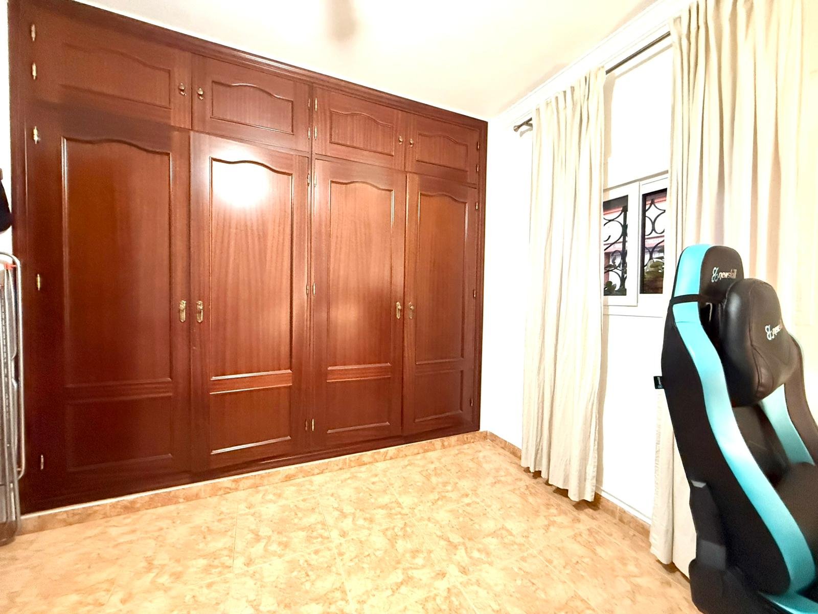 WhatsApp Image 2025-11-07 at 09.37.25