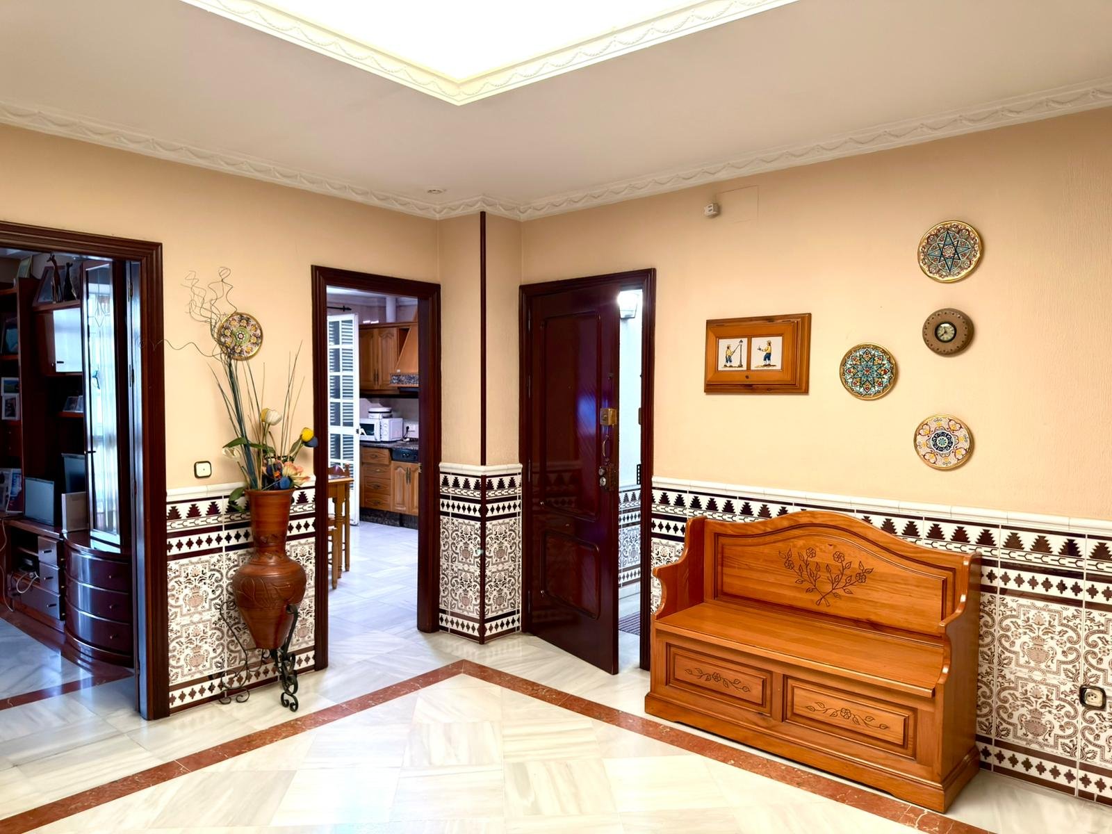 WhatsApp Image 2025-11-13 at 17.52.07