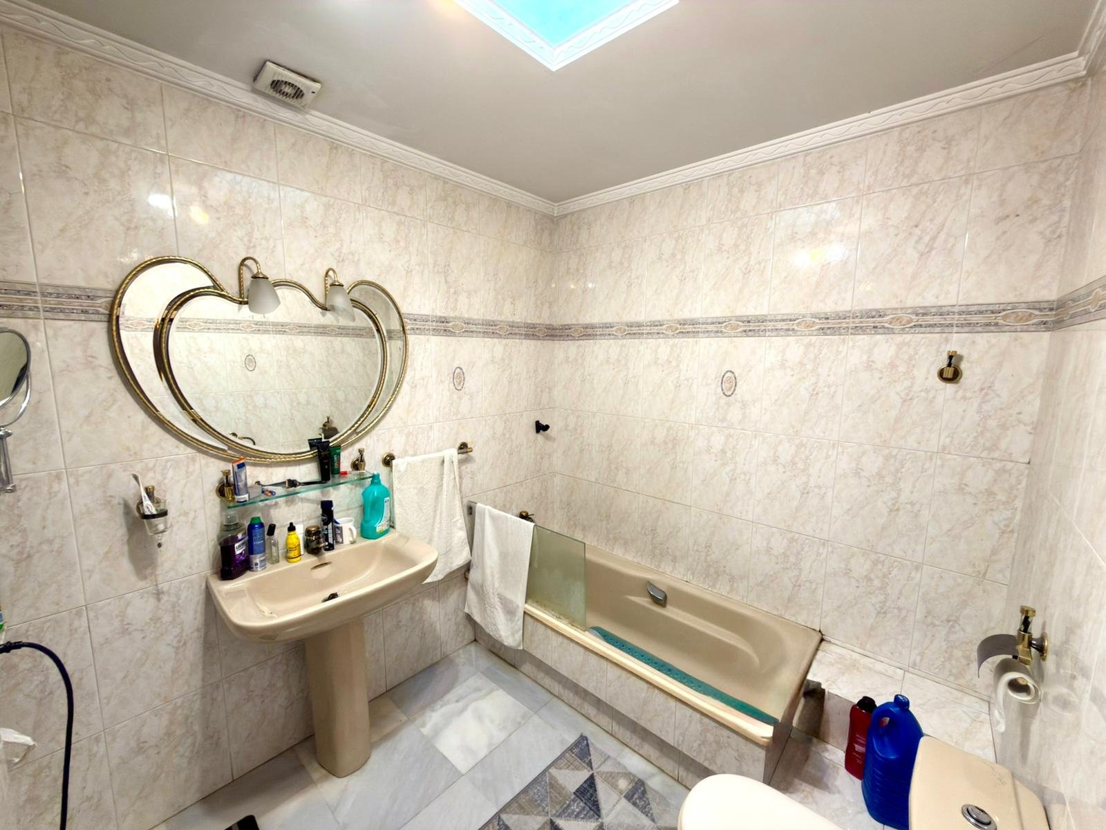 WhatsApp Image 2025-11-13 at 17.54.56