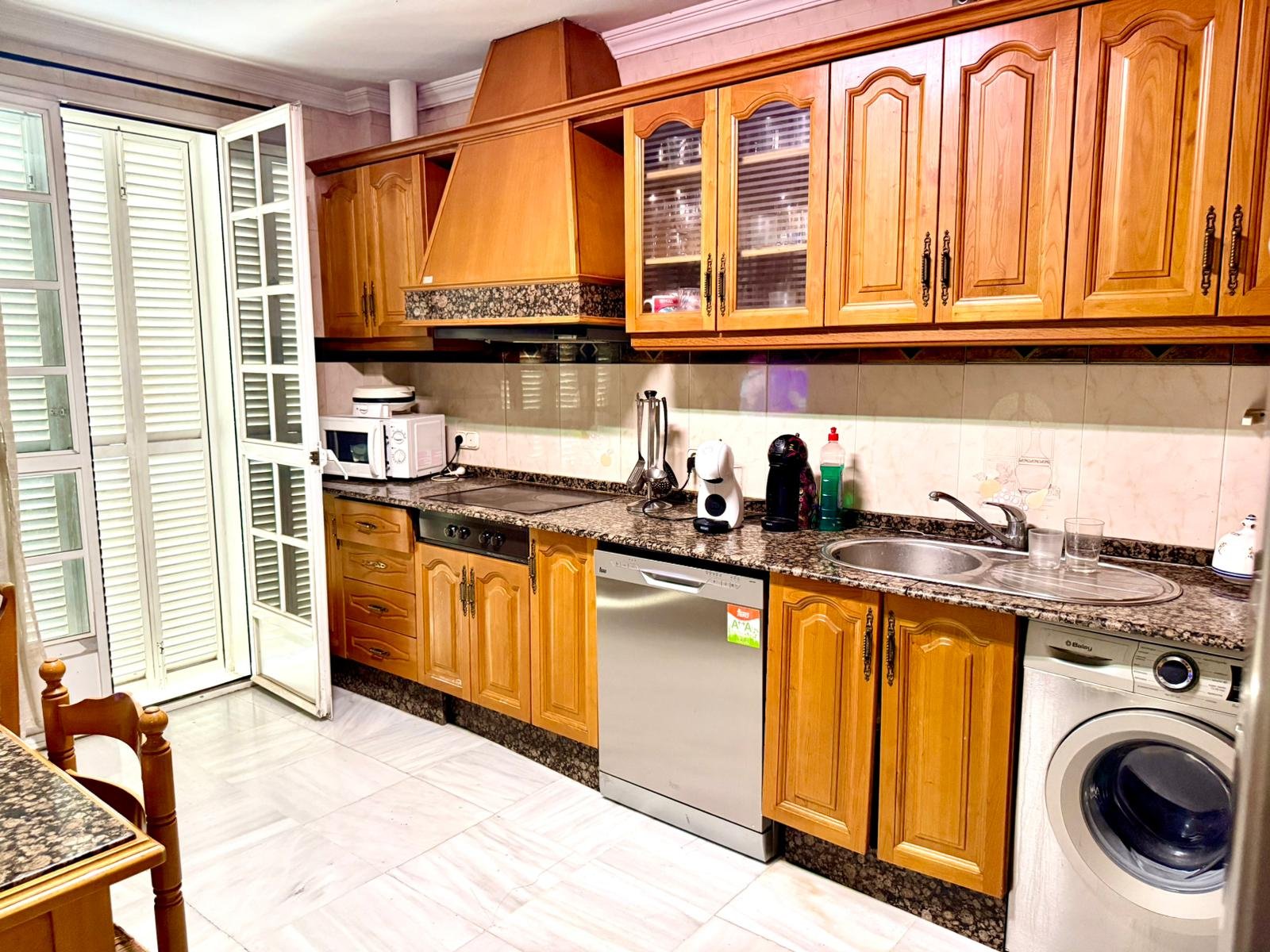 WhatsApp Image 2025-11-13 at 17.55.33 (1)