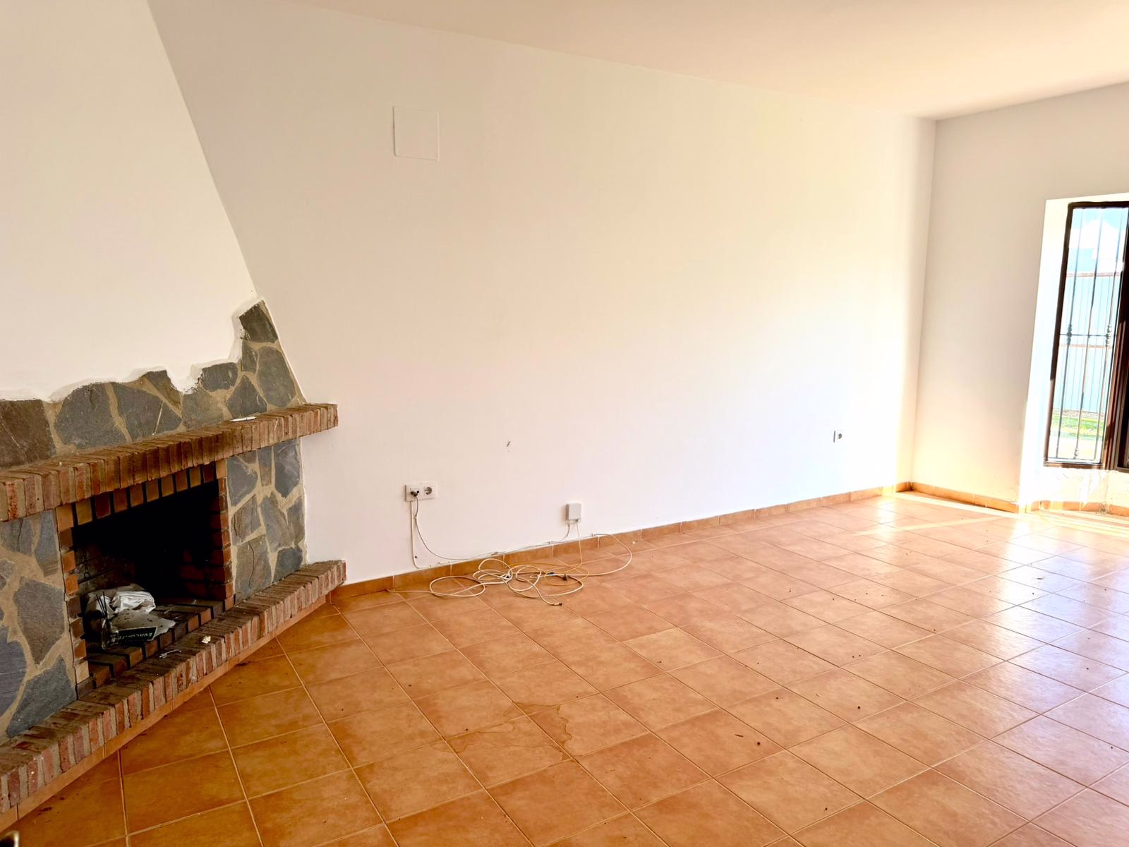 WhatsApp Image 2026-01-12 at 19.16.34 (1)